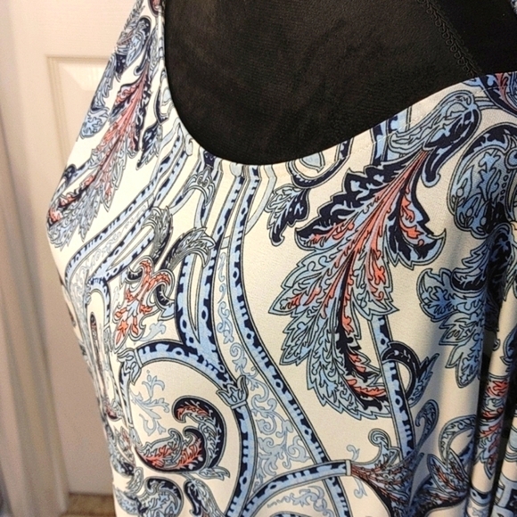 NWOT Boston Proper Paisley Long Sleeve Cold Shoulder Ruched Blouse. LARGE. Blue - Picture 5 of 13